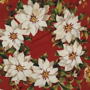 Vintage Christmas 70" Round Poinsettia Tablecloth